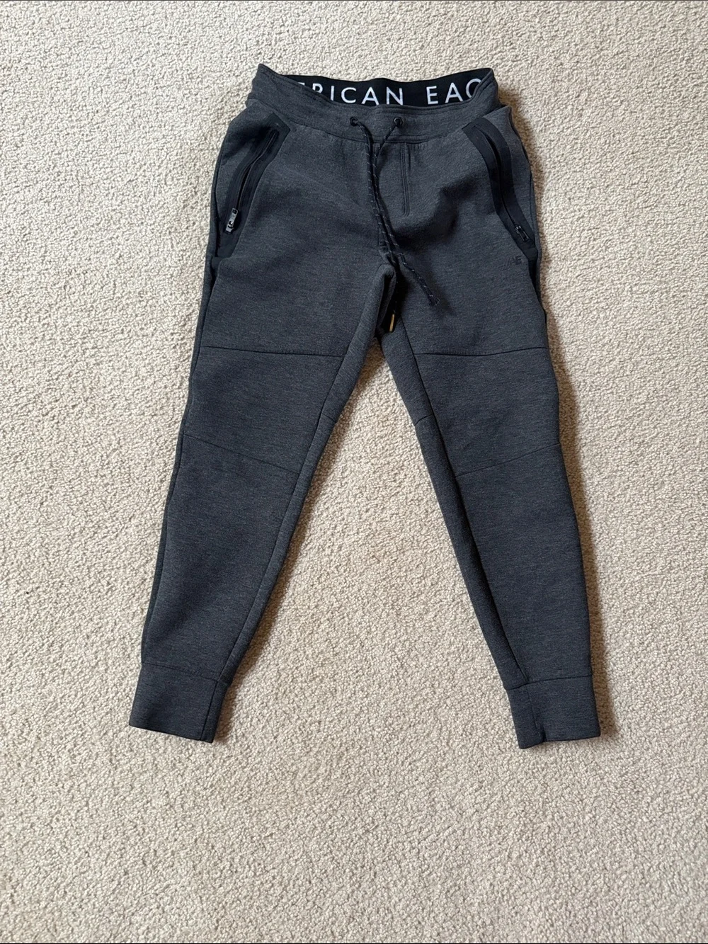 American Eagle Outfitters Dark Charcoal Gray men’s XS Joggers